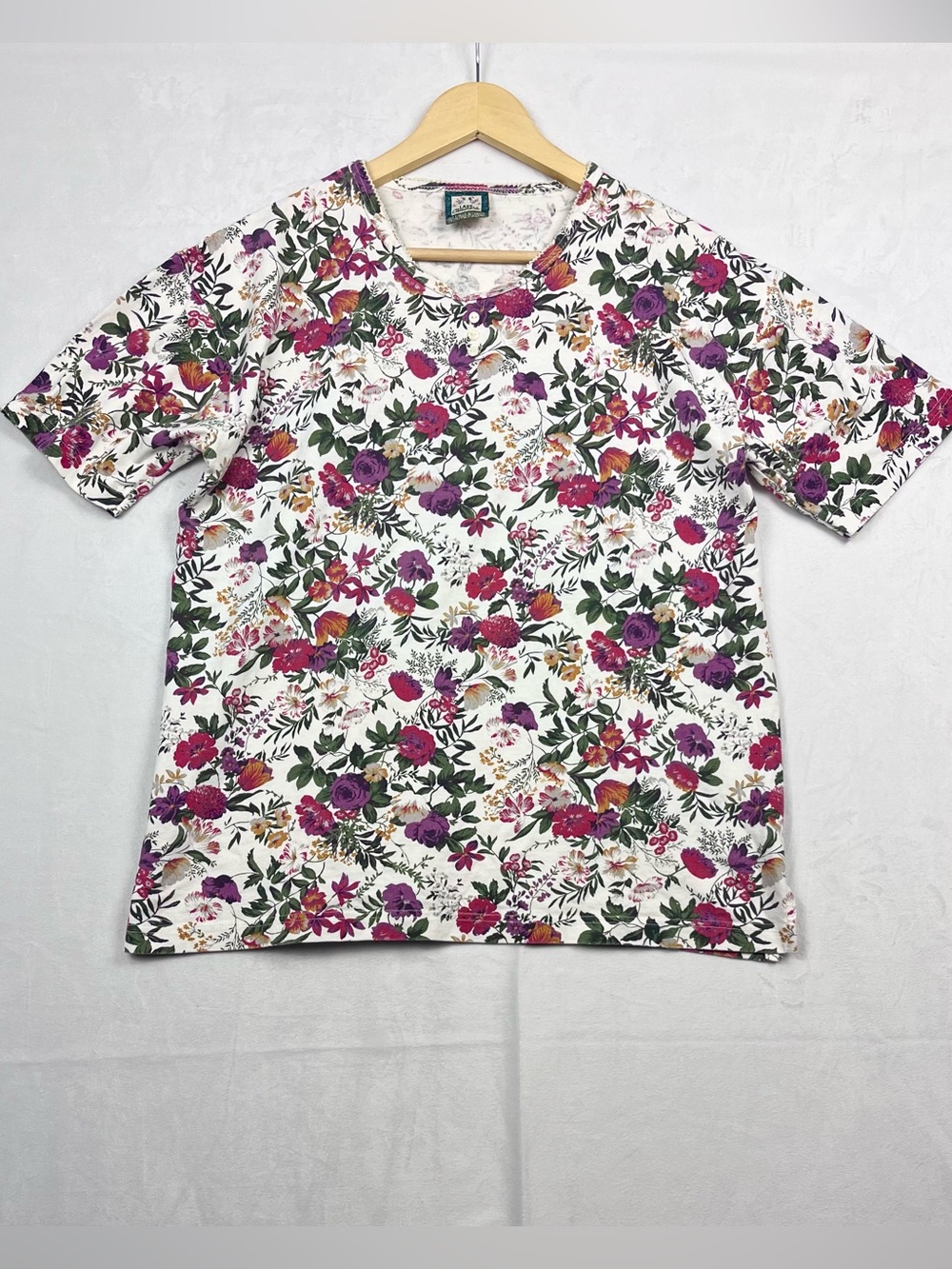 Lady Foot Locker Vintage Cotton 90s Floral Cottagecore Henley T-Shirt Size Small